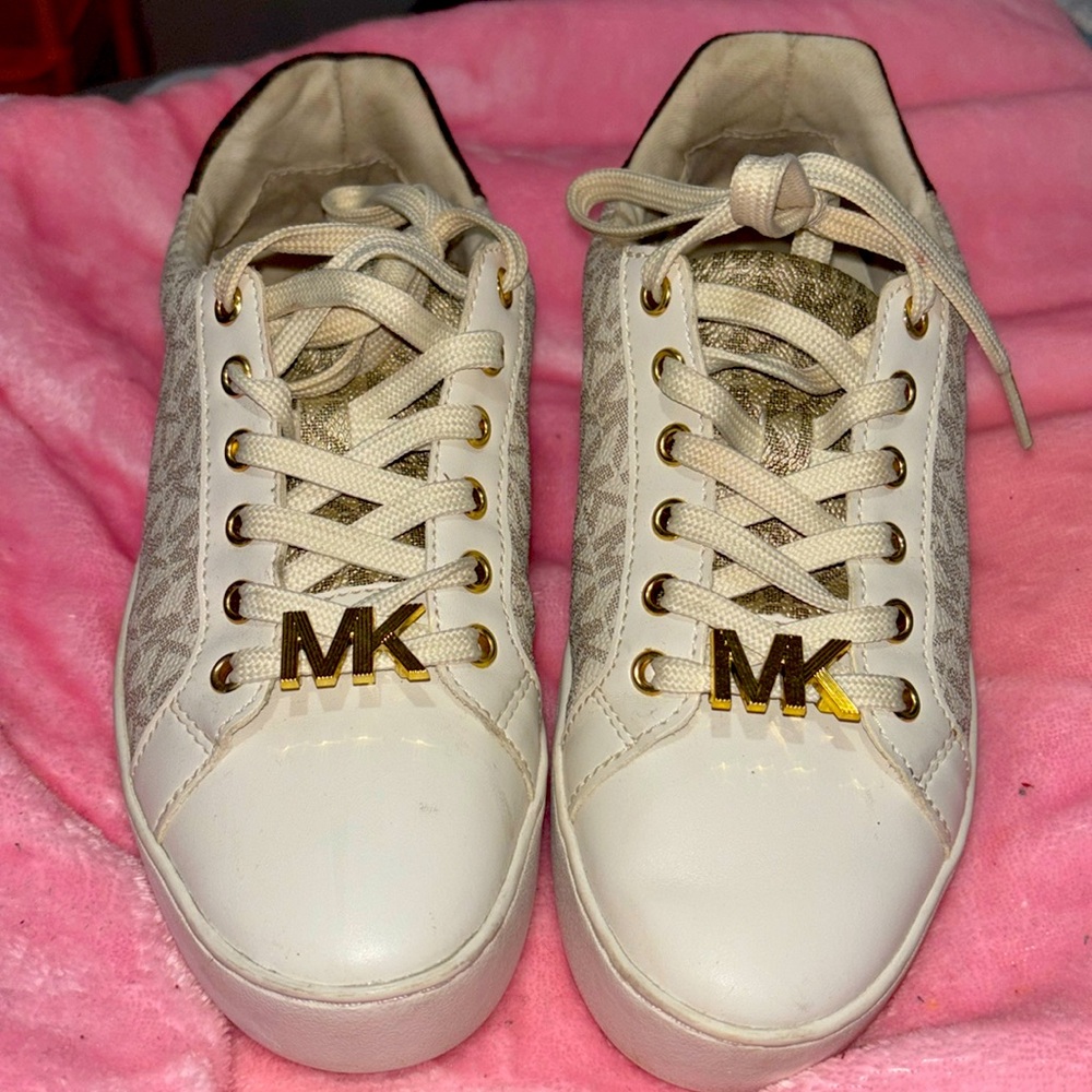 Micheal Kors Shoes